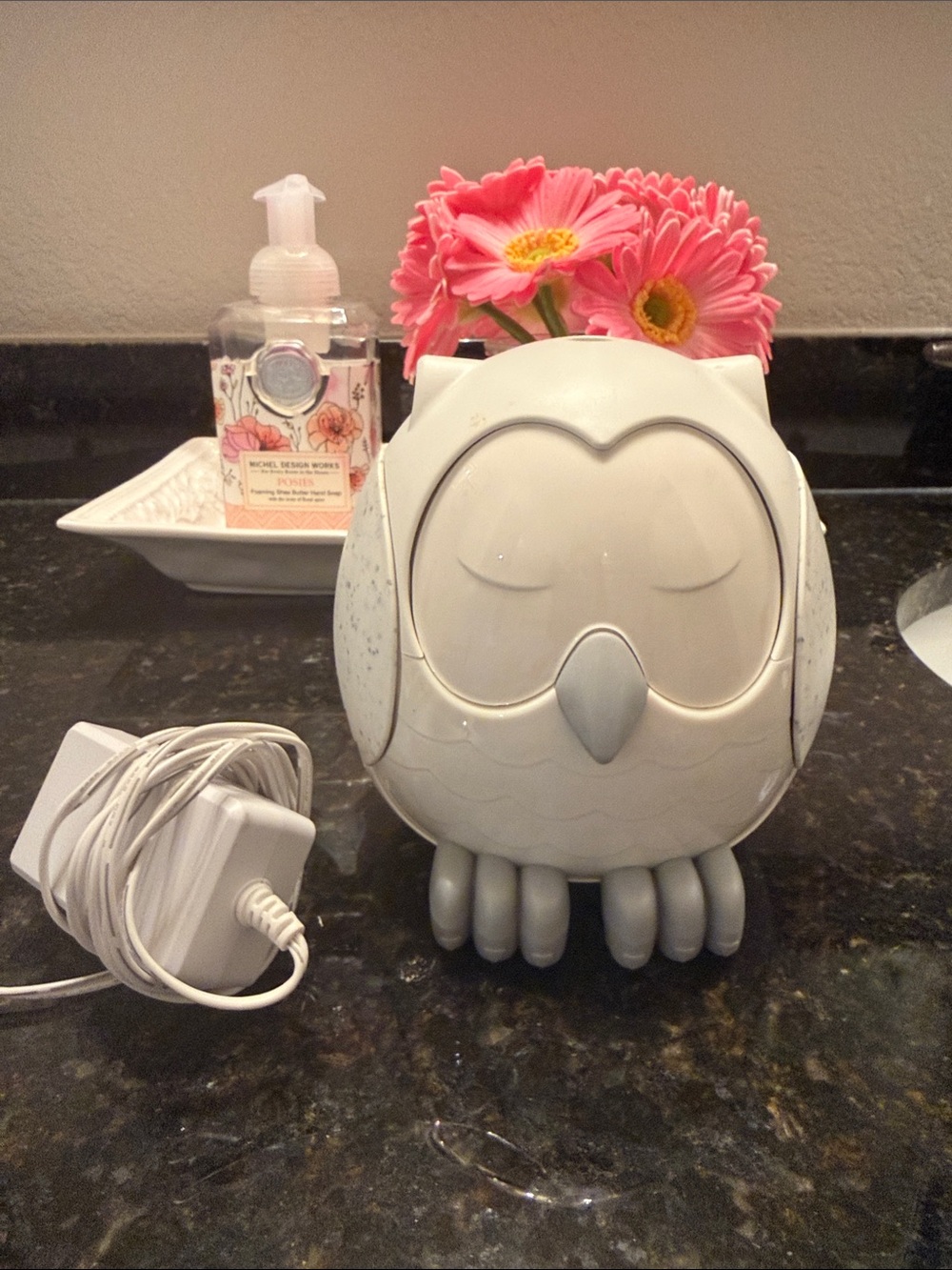 Young Living Essential Oils Diffuser- White Owl